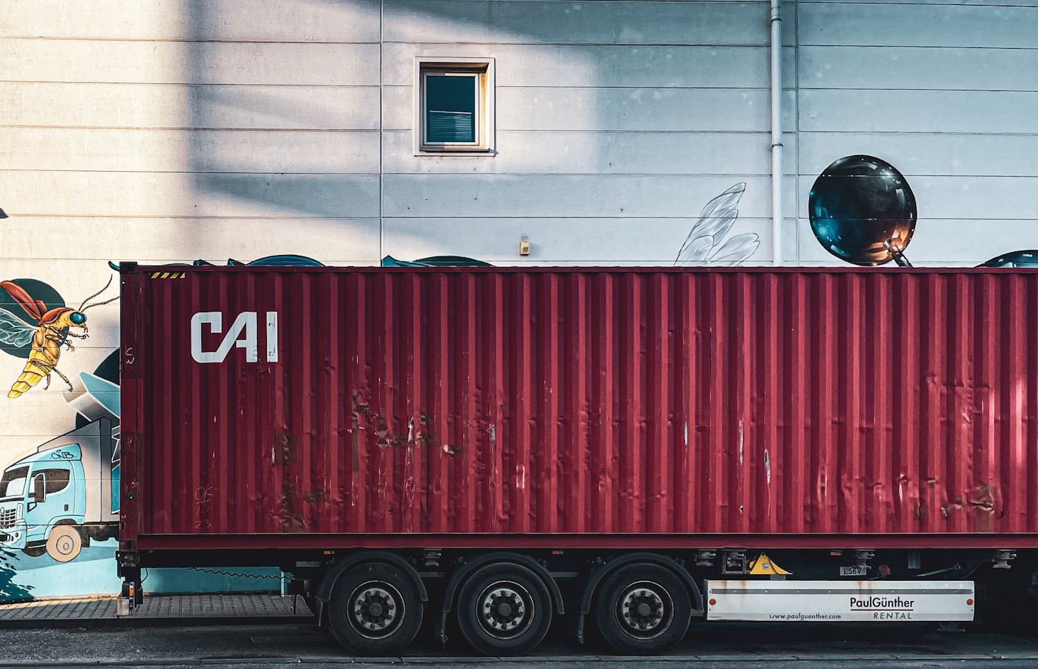 Custom Shipping Solutions for Unique Challenges